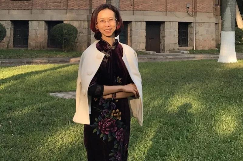 4月27日 华东理工大学-澳大利亚堪培拉大学《人力资源开发与管理》
					