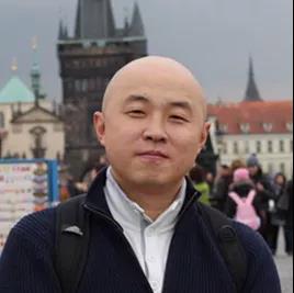 3月30-31日 交大连锁总裁班《移动互联网时代的商业模式创新》
					